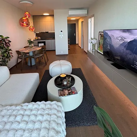 Luxury 34th Floor Eurovea Tower *