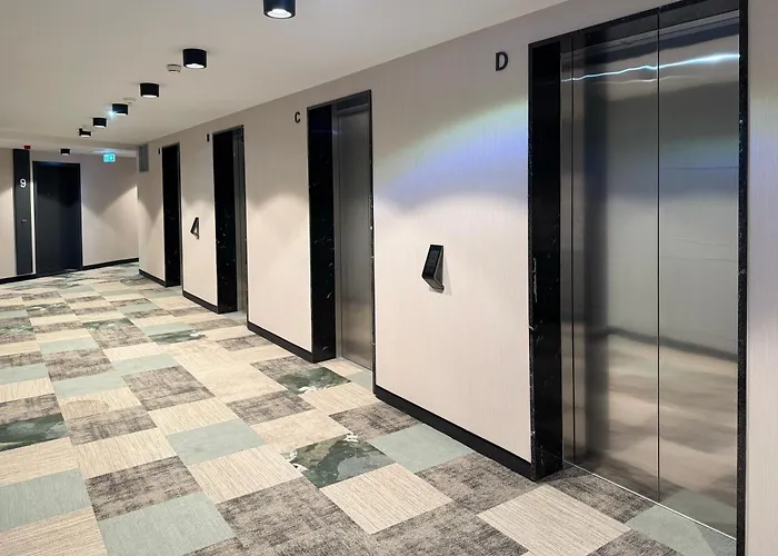 Eurovea Tower Lux 34th Floor *